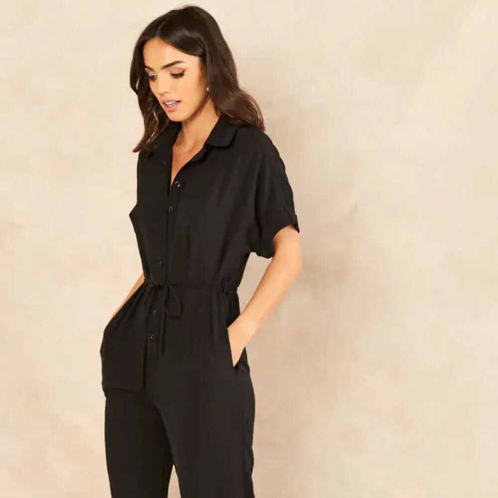 New York & Company Black Sleeveless Jumpsuit
